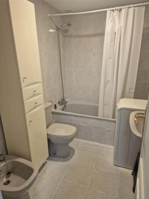 Studio Flat 150M Away From Beach Torrevieja Esterno foto