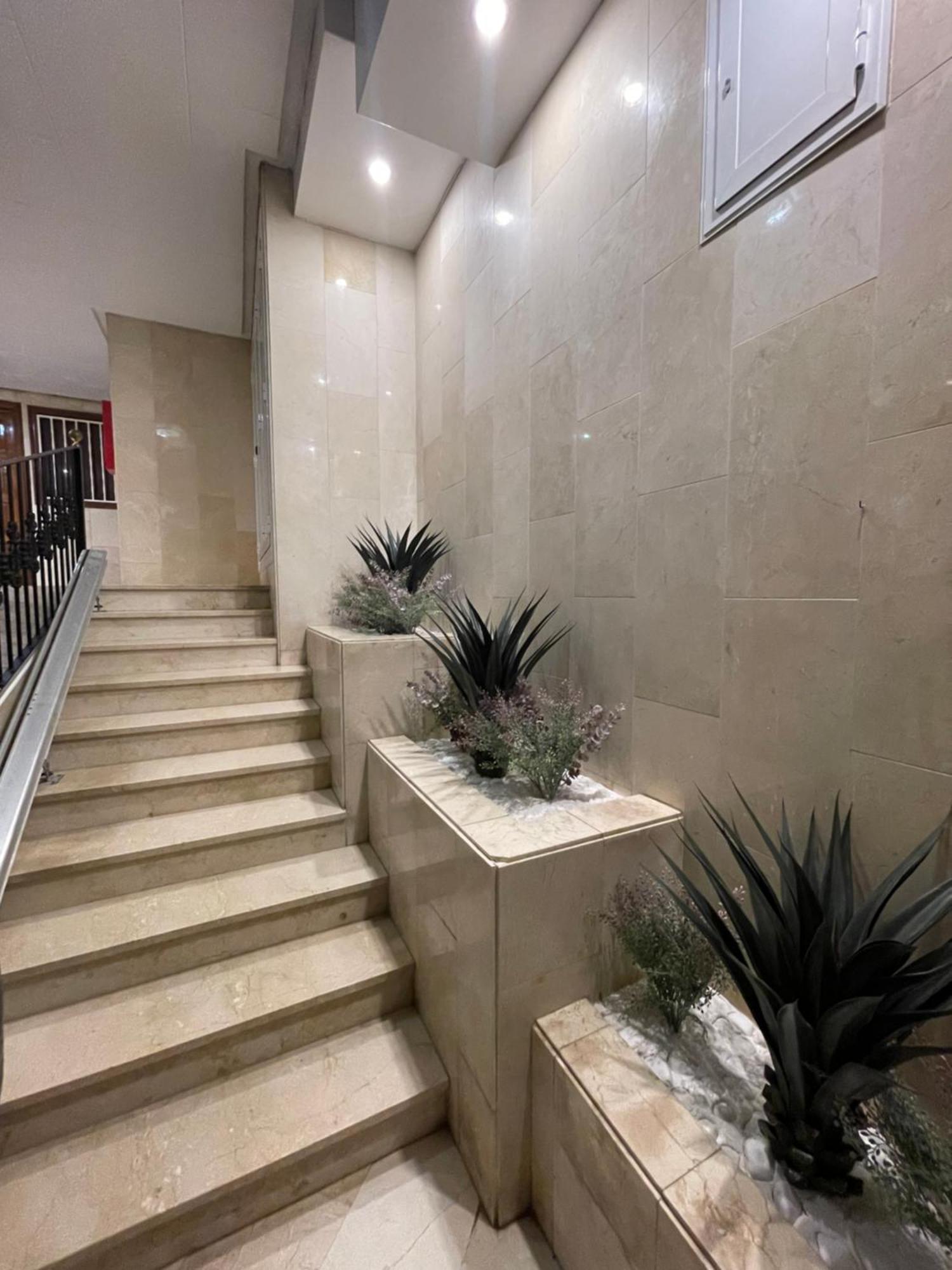 Studio Flat 150M Away From Beach Torrevieja Esterno foto